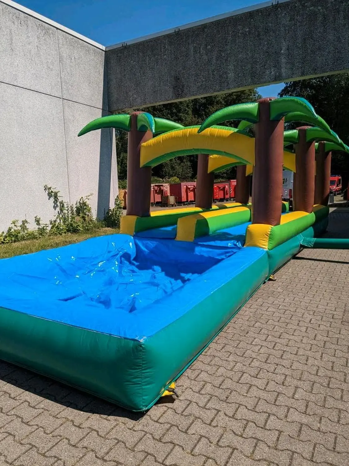 Elli-world funpark, Wasserpark, Hüpfburg 