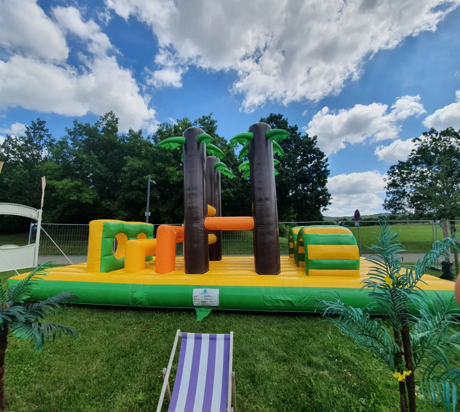 Elli-world funpark, Hüpfburg, Rutsche 