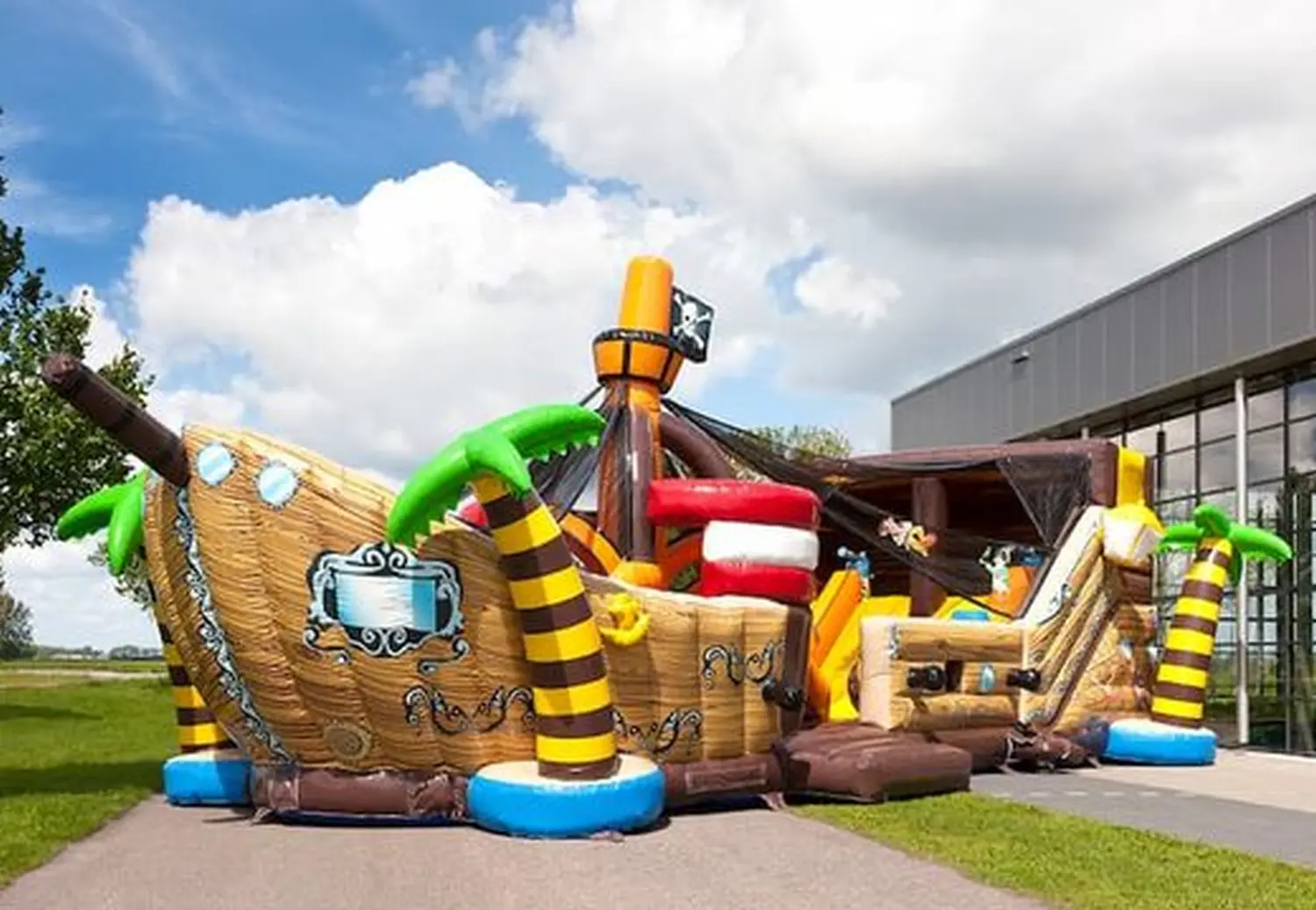 Elli-world funpark, Hüpfburg, Rutsche 